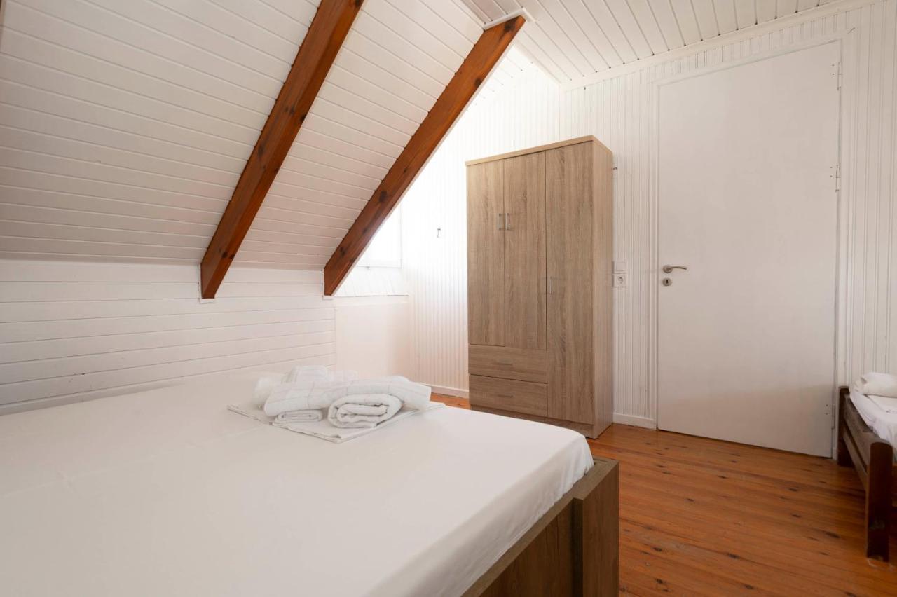 Giorgos House Attic Apartamento Gialova Exterior foto